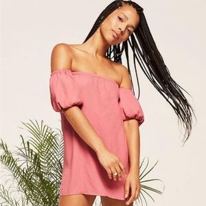 Reformation framboise dress valentine pink small off the shoulder mini dresss